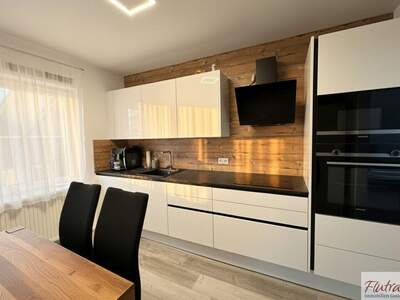 Altbauwohnung mit Balkon kaufen in 4052 Ansfelden (Bild 4)