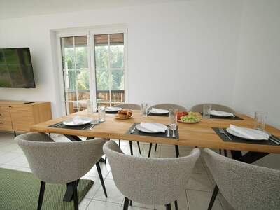 Altbauwohnung mit Balkon mieten in 9220 Velden (Bild 2)