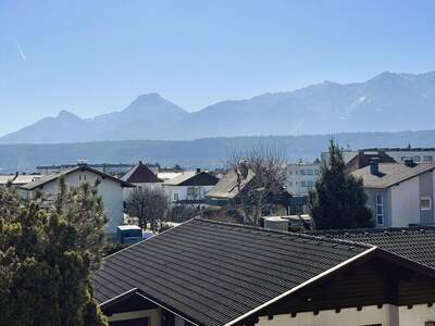 Altbauwohnung mit Balkon mieten in 9500 Villach (Bild 2)