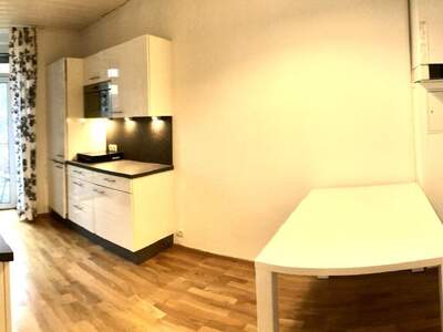 Altbauwohnung mit Balkon kaufen in 6020 Innsbruck (Bild 3)