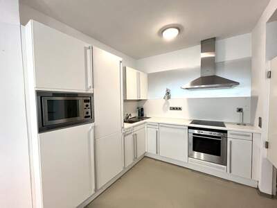 Wohnung mit Balkon kaufen in 8010 Graz