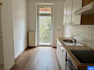 Altbauwohnung mit Balkon mieten in 8010 Graz (Bild 5)