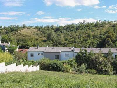 Grundstück kaufen in 7100 Neusiedl