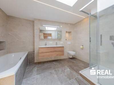 Terrassenwohnung kaufen in 6060 Hall (Bild 2)