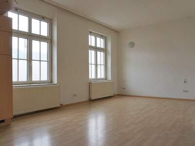 Altbauwohnung mieten in 6020 Innsbruck (Bild 3)