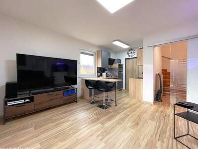 Haus mit Garten kaufen in 8472 Unterschwarza (Bild 2)