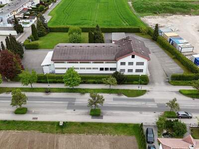 Gewerbeobjekt mieten in 4600 Wels (Bild 2)