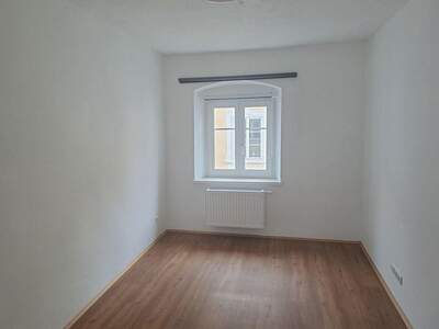 Altbauwohnung mieten in 4470 Enns (Bild 3)