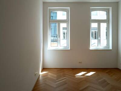 Altbauwohnung kaufen in 1080 Wien (Bild 3)