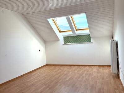 Altbauwohnung mit Balkon mieten in 8680 Mürzzuschlag (Bild 5)