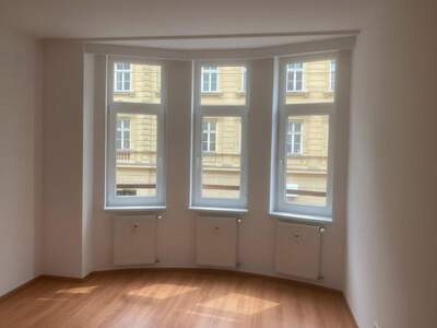 Altbauwohnung kaufen in 6020 Innsbruck (Bild 2)