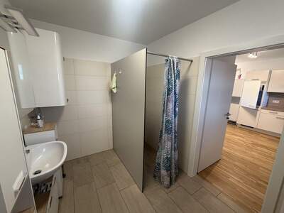 Wohnung mit Balkon mieten in 8081 Heiligenkreuz (Bild 3)