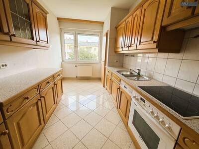 Altbauwohnung mit Balkon kaufen in 8230 Hartberg (Bild 4)