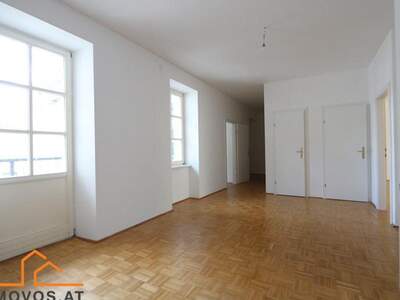 Altbauwohnung mit Balkon kaufen in 1070 Wien 7. (Bild 3)