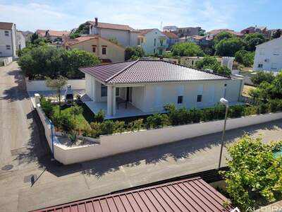 Haus kaufen in 22211 Vodice (Bild 1)