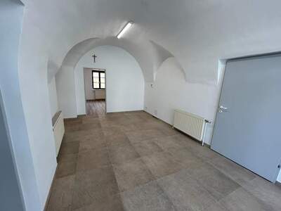 Gewerbeobjekt mieten in 2136 Laa