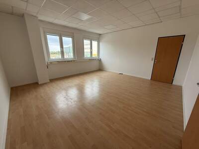 Büro / Praxis mieten in 2544 Leobersdorf (Bild 2)