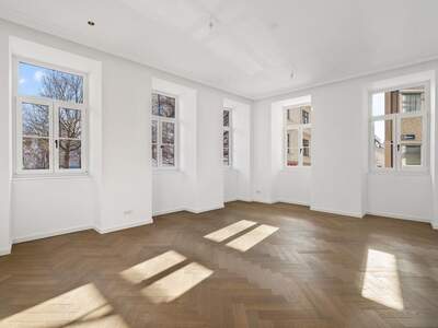 Terrassenwohnung kaufen in 1060 Wien (Bild 2)