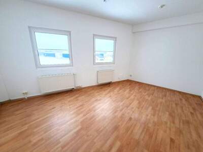 Gewerbeobjekt mieten in 4470 Enns