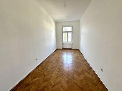 Altbauwohnung mit Balkon mieten in 8020 Graz (Bild 4)