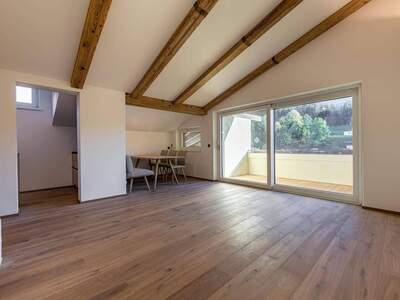 Wohnung kaufen in 6365 Kirchberg