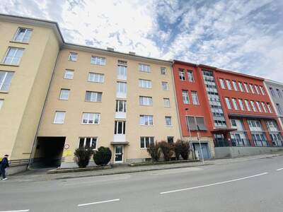 Wohnung mit Balkon kaufen in 8720 Knittelfeld (Bild 1)