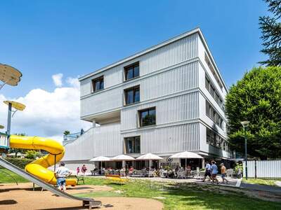 Gewerbeobjekt mieten in 9220 Velden