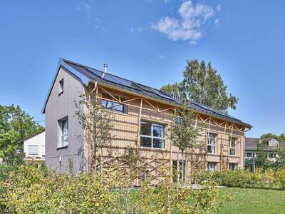 Haus mit Garten kaufen (Bild 1)