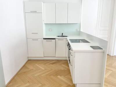 Altbauwohnung kaufen in 1050 Wien (Bild 4)