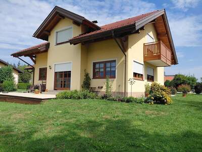 Haus provisionsfrei kaufen in 5111 Bürmoos