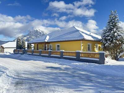 Haus mit Garten kaufen in 4801 Traunkirchen (Bild 1)