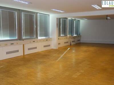 Büro / Praxis mieten in 1060 Wien (Bild 2)