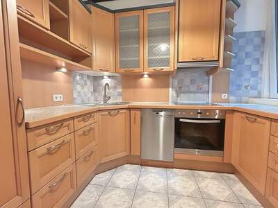 Altbauwohnung kaufen in 1120 Wien (Bild 2)