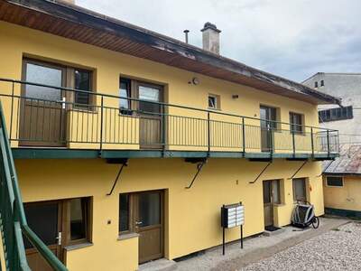 Altbauwohnung kaufen in 2640 Gloggnitz (Bild 2)