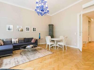 Wohnung kaufen in 1090 Wien