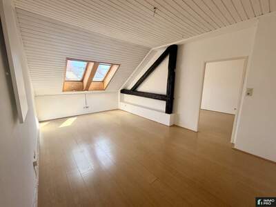 Altbauwohnung mieten in 8010 Graz (Bild 2)