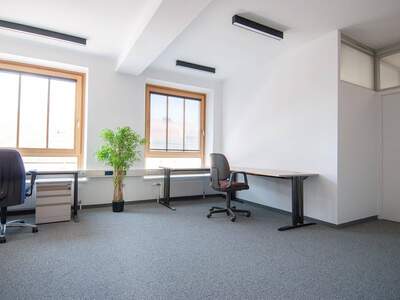 Gewerbeobjekt mieten in 2320 Schwechat