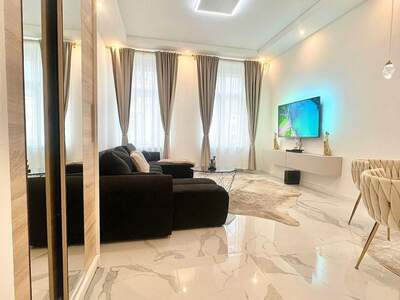 Altbauwohnung kaufen in 1160 Wien (Bild 1)