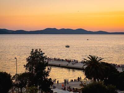 Wohnung mit Balkon kaufen in 23000 Zadar (Bild 4)