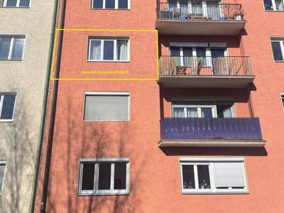 Altbauwohnung mit Balkon kaufen in 6020 Innsbruck (Bild 1)