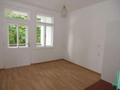 Altbauwohnung mit Balkon mieten in 9020 Klagenfurt (Bild 2)
