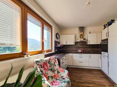 Altbauwohnung mit Balkon kaufen in 9582 Latschach (Bild 1)