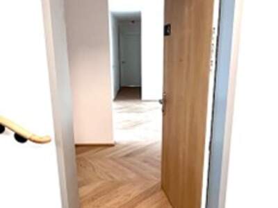 Wohnung mit Balkon mieten in 1130 Wien (Bild 2)