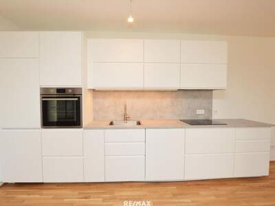 Wohnung mit Balkon mieten in 1140 Wien (Bild 2)