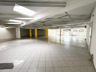 Verkaufsfläche in 5201 Seekirchen