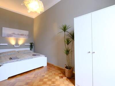 Altbauwohnung mieten in 1050 Wien (Bild 1)