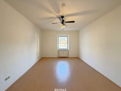 Altbauwohnung mit Balkon mieten in 9300 St. Veit (Bild 3)