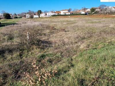 Grundstück kaufen in 52464 Kaštelir (Bild 4)