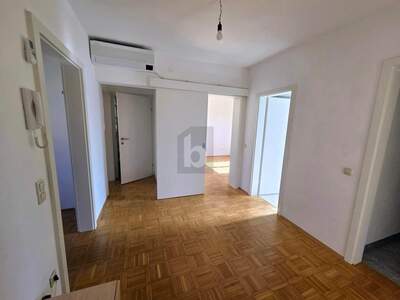 Etagenwohnung kaufen in 8072 Fernitz
