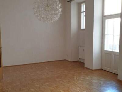 Altbauwohnung mit Balkon mieten in 8700 Leoben (Bild 3)